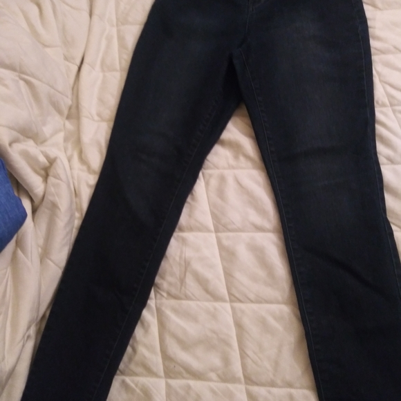 Jeans - Picture 2 of 8